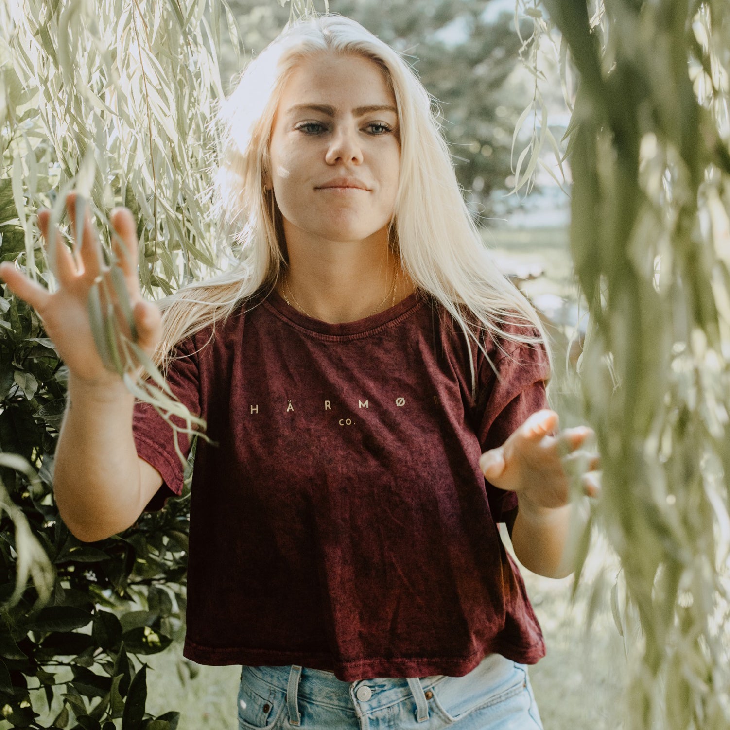 Cali Crop Tee